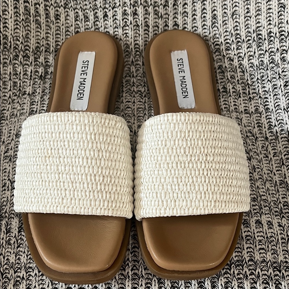 Steve Madden Cream Woven Slides - Picture 5 of 6